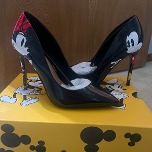 Disney x aldo black stessy Mickey heels